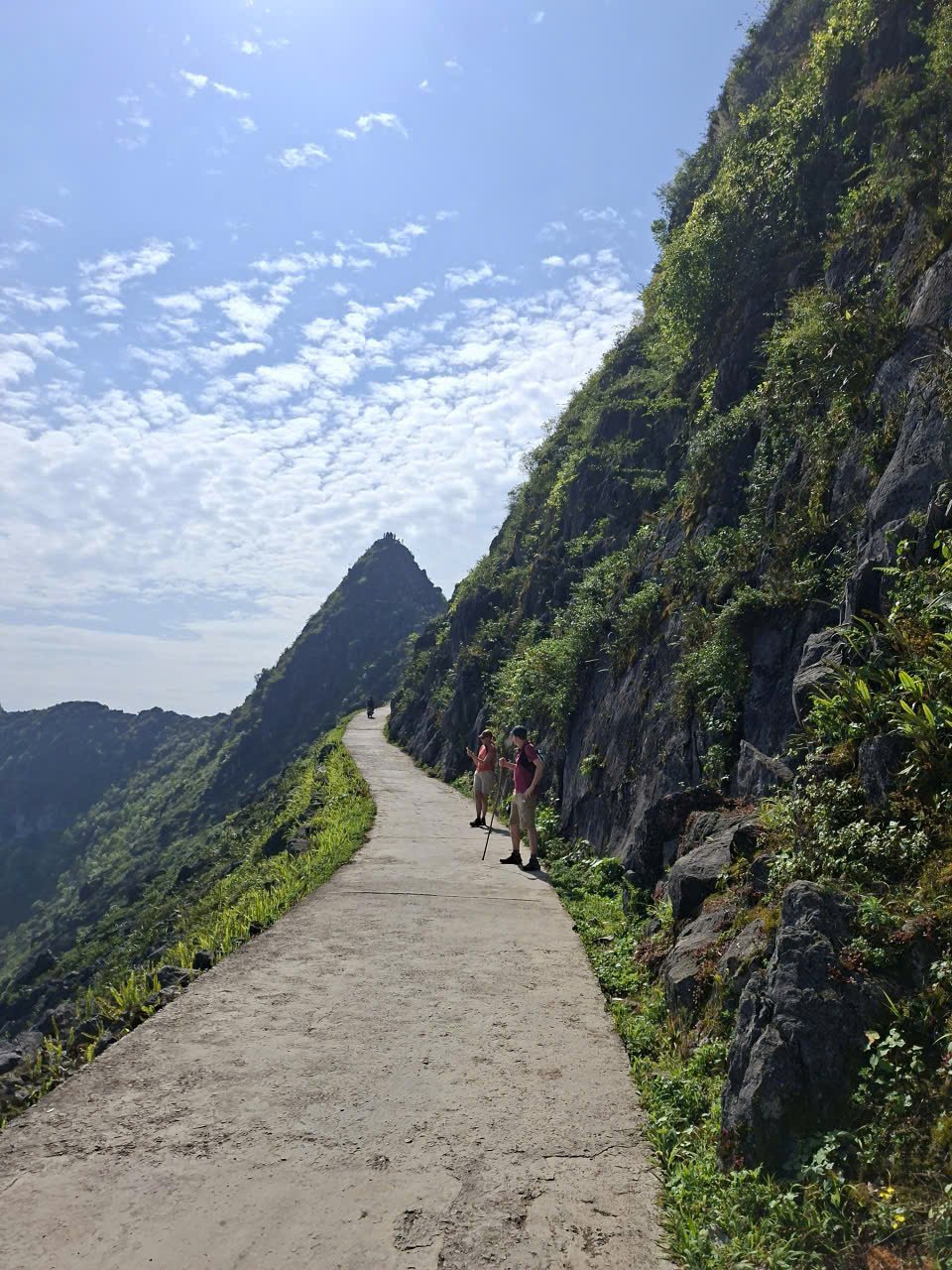 12-Day Northern Vietnam Cycling Tour: Sapa, Mu Cang Chai & Pu Luong Adventure